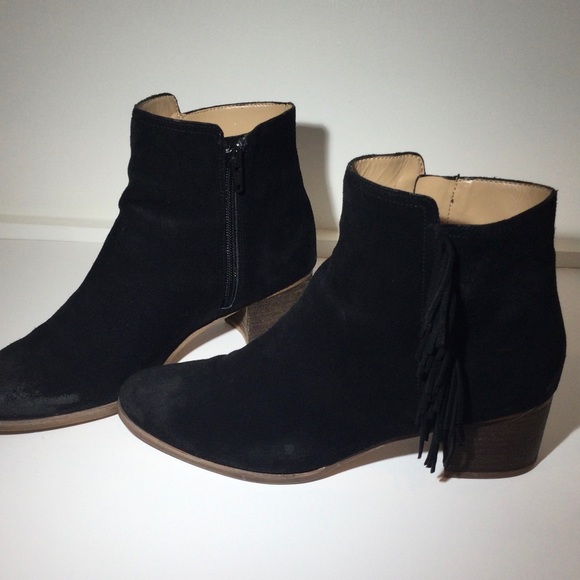 Banana Republic Western Style Ankle Boots Suede - Picture 6 of 13